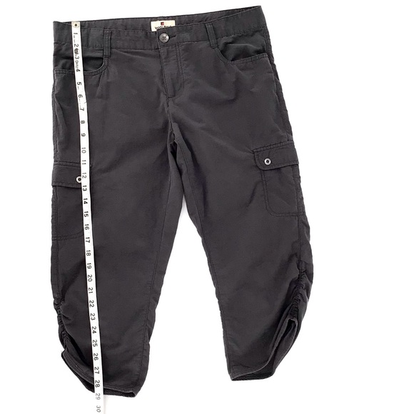 Woolrich Trek Cargo Ruched Grey Capris Size 8 - Picture 7 of 12